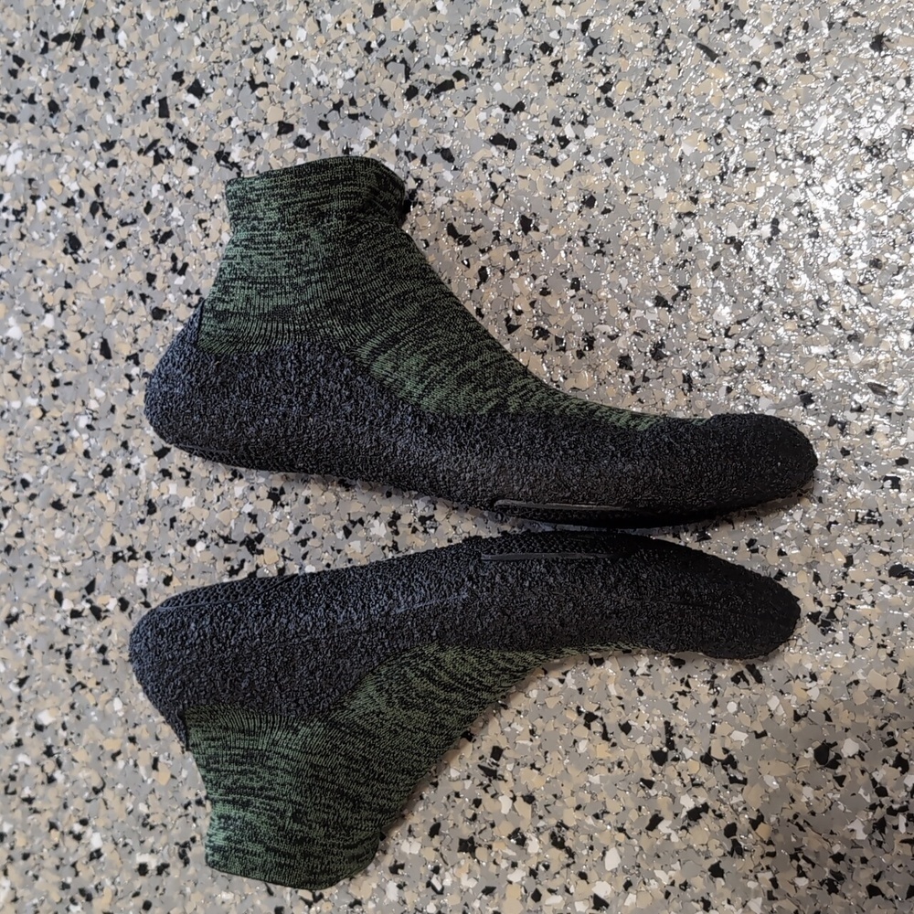 Whitin Minimalist Barefoot Sock/Shoes - Picture 3 of 6